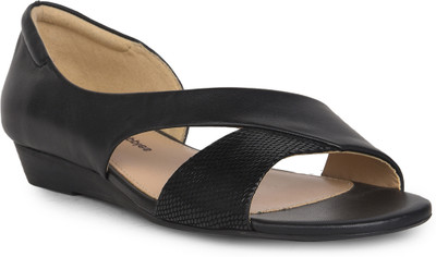 HUSH PUPPIES Women Slippers(Black , 7)