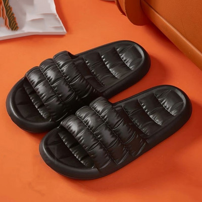 house of common Men Slides(Black , 7)