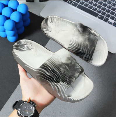 YZY Men Slides(Multicolor , 8)