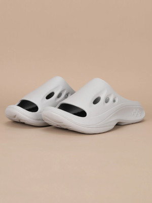 AVANT Men Slides(Grey , 10)