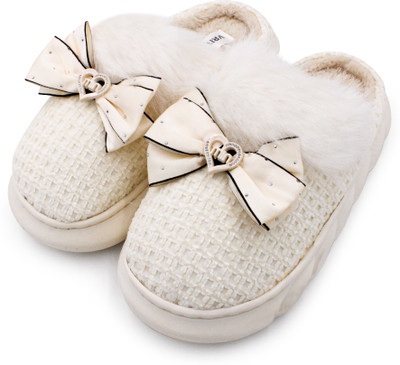 VRITRAZ Women Slippers(White , 6)