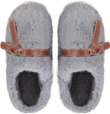 Cassiey Women Slippers(Grey , 7)