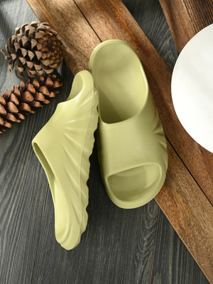 Afrojack Men Slides(Green , 7)