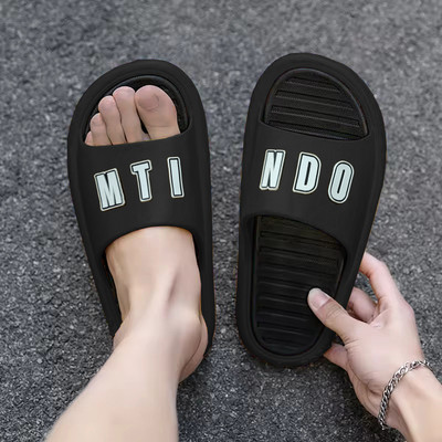 MTINDO Men Slides(Black , 6)