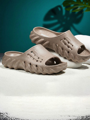 DOCTOR EXTRA SOFT Men Slides(Brown , 8)