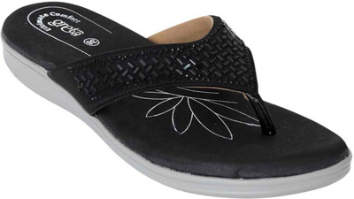 GRETA Women Slippers(Black , 8)