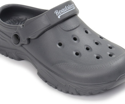 Roadster Men Clogs(Grey , 6)