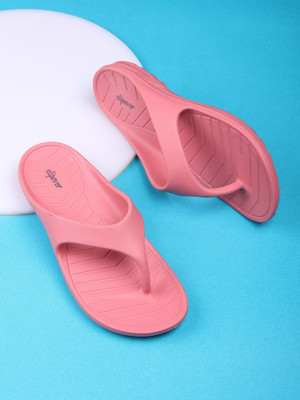slipover Women Flip Flops(Pink , 4)