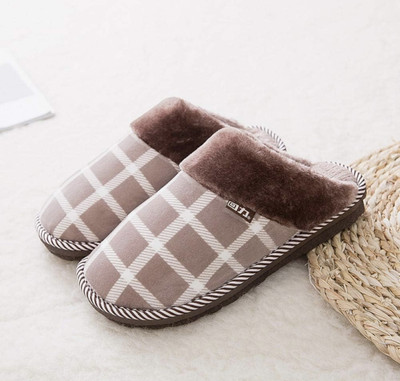 WOLVESDEN Women Slides(Brown , 10)