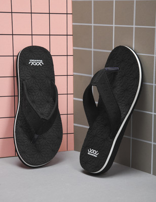 Wave Walker Women Flip Flops(Black , 7)