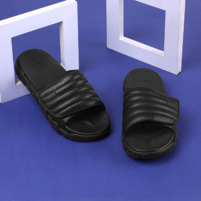 FILA Men Slides(Black , 5)