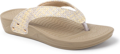 CARLTON LONDON Women Flip Flops(Beige , 7)