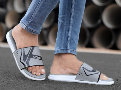 aadi Men Slides(Grey , 8)