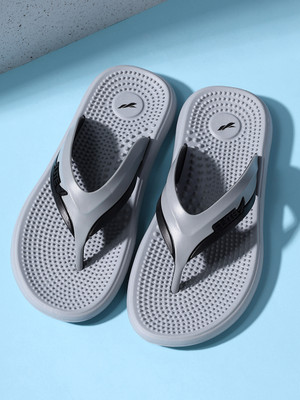 FLITE Men Slippers(Grey, Black , 10)