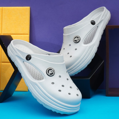 ventus Men Slides(Grey , 6)