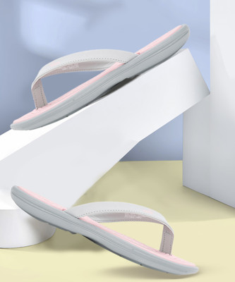 PUMA Women Daisy Wns V2 Slippers(Pink , 5)