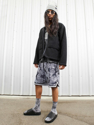 NIKE Men Calm Slides(Black , 7)