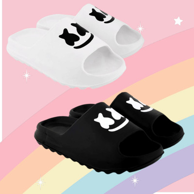 Dee Rook Men Slides(White, Black , 9)