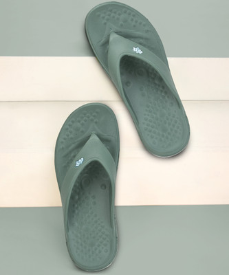 LIBERTY Men Slippers(Green , 9)
