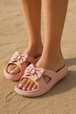 Wild Leopard Women Flip Flops(Pink , 7)