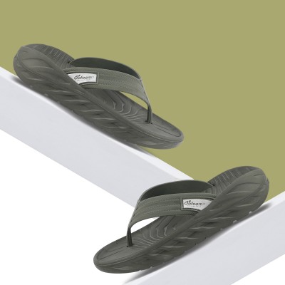 OOFOAM Men Slippers(Green , 7)