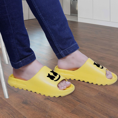 Superaj Men Slides(Yellow , 10)