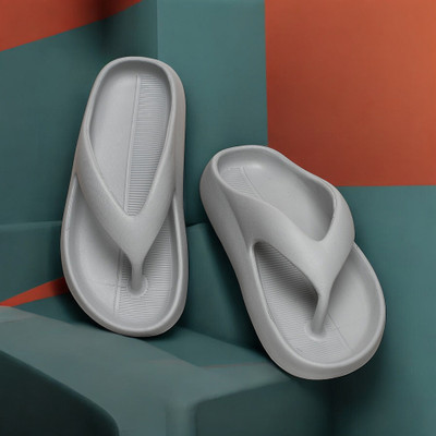 FEEL TIME Men Slides(Grey , 7)