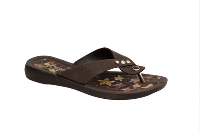 CHIPS Women Slippers(Brown , 7)