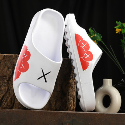 Mochites Men Slides(White, Red , 9)