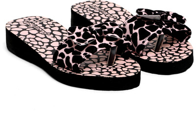 Skytrap Super Soft Women Flip Flops(Pink , 6)