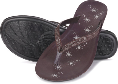DRACKFOOT Women Flip Flops(Brown , 6)