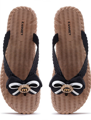 Cassiey Women Slippers(Black , 7)