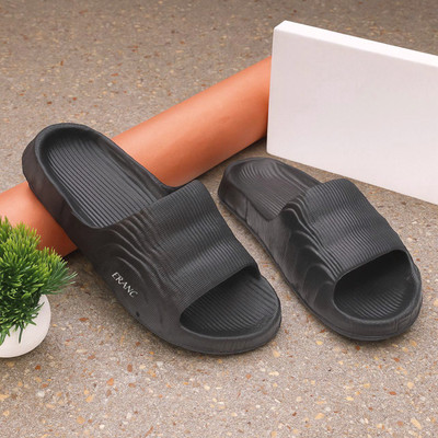 ERANC Men Slippers(Black , 10)