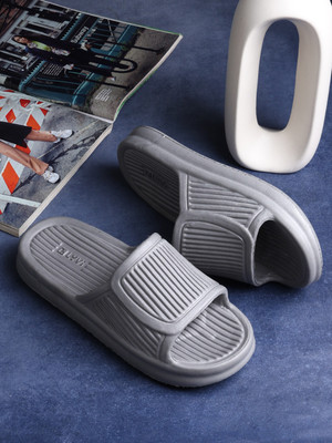 LYVI Men Slides(Grey , 9)