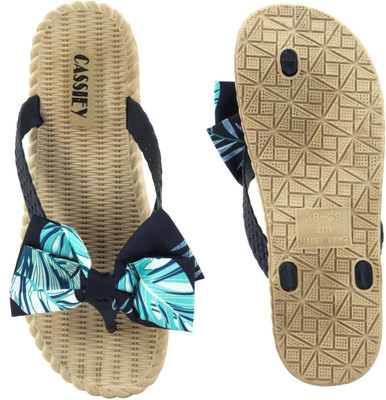 Cassiey Women Slippers(Multicolor , 5)