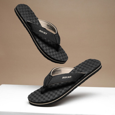 AVANT Men Flip Flops(Black , 8)