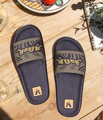 Altek Men Slides(Green , 7)