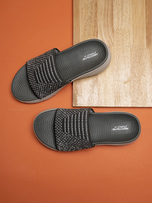 RED TAPE Men Slides(Multicolor , 8)