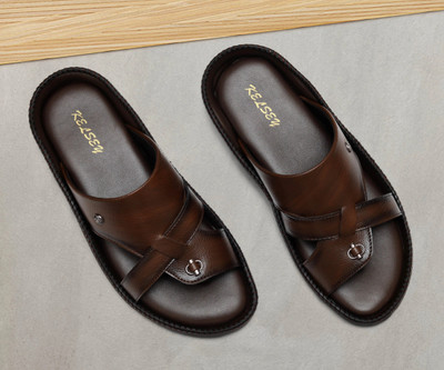 Kelsey Men Flip Flops(Brown , 6)