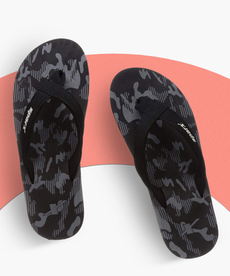 Sparx Men Slippers(Black, Grey , 7)