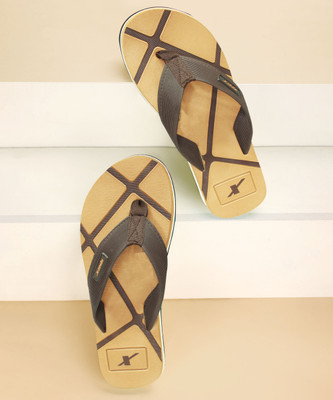 Sparx Men Flip Flops(Tan , 6)