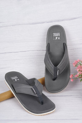PeniLo Men Flip Flops(Grey , 9)
