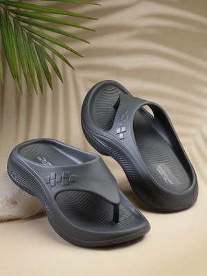 asian Men Flip Flops(Grey , 7)