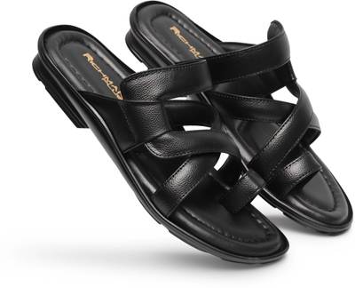 Q store plus slippers