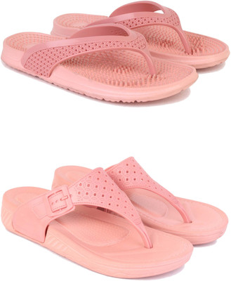 Pennen Women Slippers(Beige , 5)