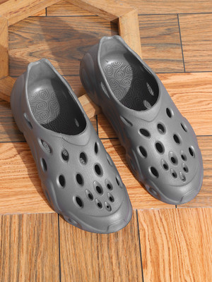 GRAGE Men Flip Flops(Grey , 6)