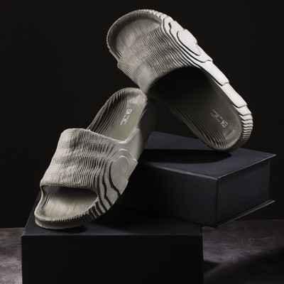 Hygear Men Slides(Grey , 11)