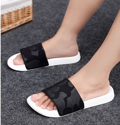 RICHRYNO Men Slides(White, Black , 8)