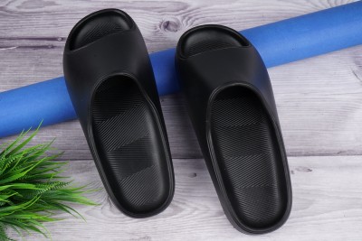 PeniLo Women Slides(Black , 8)