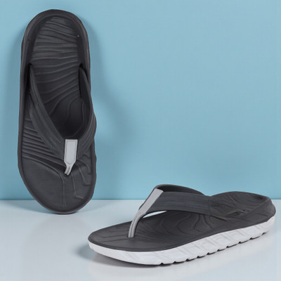 Pampy Angel Men Slippers(Black , 6)